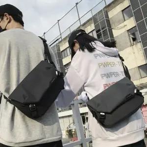 커플가방 그레이 남녀공용 메신저백 블랙 크로스백