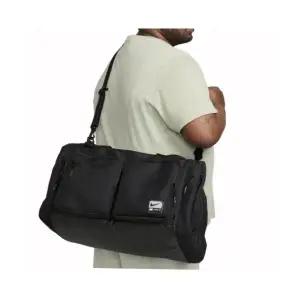 [매장정품] NIKE 유틸리티 파워 2.0 더플백 - 블랙:화이트 / FN4208-010