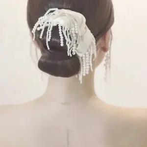 아이보리 고무밴드 진주 블랙 머리끈 새틴술 포니테일