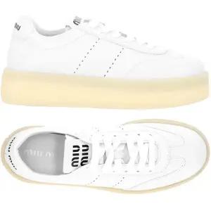 [미우미우] 24FW 시그니처 로고 스니커즈 5E278E LW4 F0009