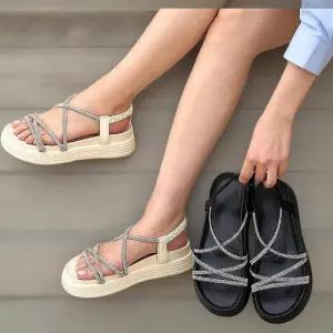 [신상오픈런]여성용 큐빅 장식 얇은 스트랩 힐 샌들 (34220929)