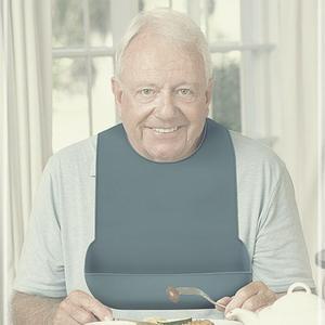 [2개구성] 어르신 방수 어른 실리콘 턱받이 노인 용 환자 성인 DD-11765 LWA1C020