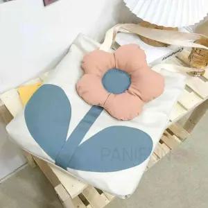 [라일리] Rly 플라워 캔버스백 아이보리 캔버스백 데일리가방 여