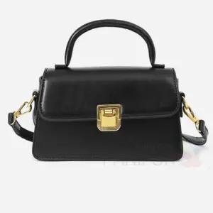 [라일리] Rly 버클 여성미니크로스백 블랙 여성크로스가방 미니토