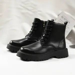 [라일리] Rly BS 모던 베이직 남성 가죽부츠 지퍼 레더 워커