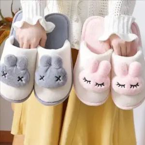 [라일리] Rly 부드러운 여성 털 실내화 따뜻한 여성 거실화 토