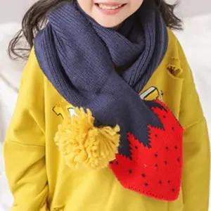 준캡 유아동 겨울목도리 베리방울 니트목도리 쁘띠머플러 니트 숏 페이크퍼 크리스마스섟