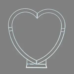 철제 오벨리스크 하트 모양 지지대