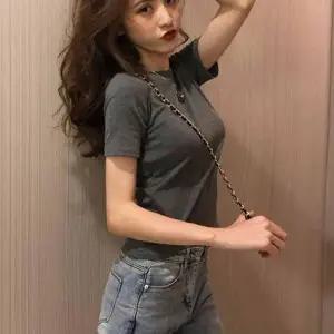 여자 기본 무지 라운드넥 슬림 반팔 티셔츠 여성 U넥 반팔티 이너 여름 얇은 시원한