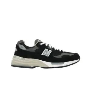[정품 보증] New Balance 992 Made in USA Core Black Grey 뉴발란스 992 메이드 인 USA 코어 블랙 그레이