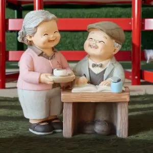 베스티스트 사랑하는 노부부 이야기 도자기 장식품 세라믹 인형