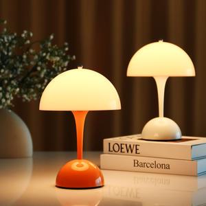 몬스터라이트 벨루어 인테리어 조명 무선 단스탠드 테이블 램프 무드등