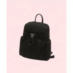 닥스 액세서리 신 HILTON 블랙 앤틱 DD장식 나일론 백팩 배낭 책가방 가방 3893565