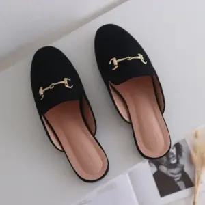 스웨이드 블로퍼 겨울슬리퍼 구두 슬리퍼 여성뮬슈즈 (WFK64HR)