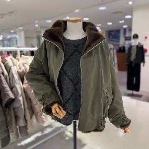 [대구백화점][스테파니]리버서블 야상 점퍼(A25NJ5431)