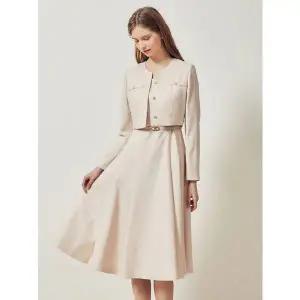 [JJ지고트](신세계 사우스시티)버튼 장식 재킷 플레어 원피스 GR3M0OP931