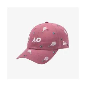 뉴에라 NEW ERA 2025 오스트레일리아 오픈 아이콘 임브로이드 캐주얼 클래식 볼캡 카시스 6065901