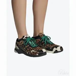 [아디다스] 아디제로 아디오스 OG 레오파드 블랙 JR6023 152108014