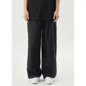 [르꼬끄](센텀시티점)[50% OFF] 유니 프라우드 퍼텍스 루즈핏 팬츠 (QQ123LPT21_BLK)