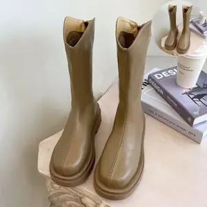 예쁜여자구두 키작녀 키높이 코디 부츠 유니크 스타일링 통굽 신발