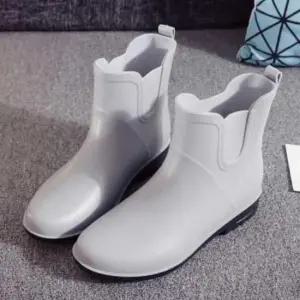 비올때 레인 슈즈 장마 신발 여름 방수화 패션 코디 어른 장화 특이한 구두 비장화