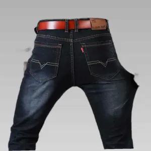 남성용 깔끔한 스티치 블랙진 일자바지 청바지