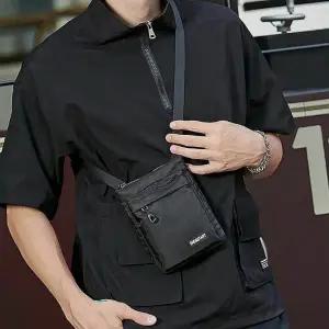 (색상 블랙)수납 지퍼포켓 휴대폰 크로스백 컴팩트 가방 슬림 남성