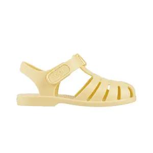 [롯데백화점]이고르 [IGOR] 이고르 클라시카 옐로우 여아 젤리샌들 아쿠아슈즈 by 트래드후스