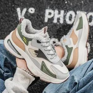 남성 2컬러 겨울 털 안감 키높이 운동화 털스니커즈 WFGC7V8