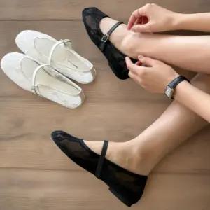 [신상오픈런]여성용 레이스 메쉬 스트랩 메리제인 플랫 슈즈 (33434874)