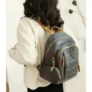 슬송렉샵 여친 캐주얼 퀼팅 경량 스몰백 책가방 배낭 외출 나일론 여행가방 키작녀 꾹5