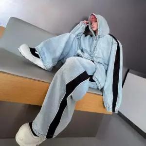 남성용 데님 봄 캐주얼 가디건 테이프 장식 세트 후드 재킷 흐름 카디건 청바지 패피1