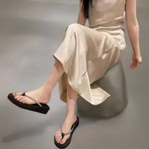 [신상오픈런]여성 여름 바캉스 웨이브 쪼리 슬리퍼 낮은굽 플립플랍 (39079153)