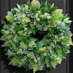 현관문용 리말로 24인치 그린 화환 베리가 달린 인조 그리너리 사계절 내내 실내 야외용 유칼립투스 농가