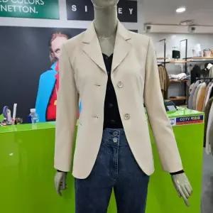 시슬리/애플아울렛/조디 투버튼 싱글 자켓 SAJK08211