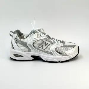 뉴발란스 530 화이트 실버 MR530AD