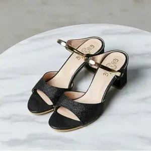 제이시 6cm 여자샌들 발편한 발목 스트랩샌들 S008