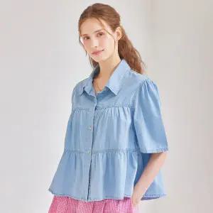 [롯데백화점]매긴 티어드 데님 블라우스_PBMF5M1BL5431