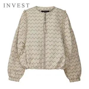 [인베스트]프릴 라인 루즈핏 패딩 점퍼_INI5W1JP1331