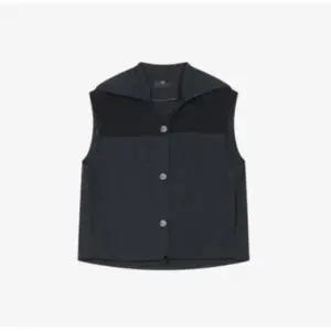 [롯데백화점]씨 바람막이 후드 베스트  SLVAI1708