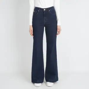 게스 여성 청바지 플레어 붓컷 다크블루 YN5D0137 D 853220