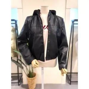 [대구백화점][기타]후드 에코 레더 자켓(KELTQ205BK)