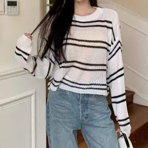 루즈핏 NX74AF50 스트라이프 시스루 니트 2color DK-0393