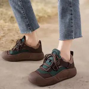 여성 런닝화 키높이 조깅화 편한 여성 운동화 쿠션 스니커즈 캐주얼화 워킹화 데일리 슈즈 통굽