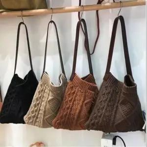 짜임 꽈배기 에코백 가방 숄더백 니트 보부상 여성 여자숄더백 여성숄더백 니트숄더백