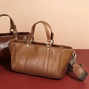 여성토트백 클래식 디자인 가죽 소재 탈부착 스트랩 크로스토트백