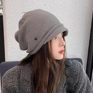 짧은 숏챙 여성 겨울 외출 패션 예쁜 니트 비니 모자