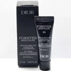 디올 NEW 포에버 스킨 글로우 24H 웨어 래디언트 파운데이션 #0N 2.7ml