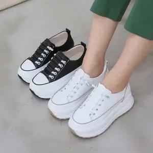 소가죽 여성 통굽 스니커즈 키높이 무매듭 고탄력끈 WFG952R