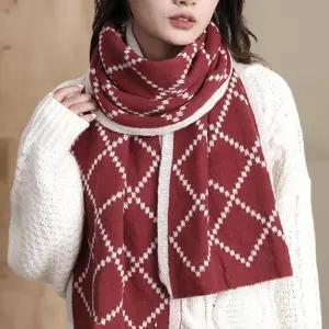 [신상오픈런]여성용 다이아몬드 패턴 따뜻한 롱 양면 머플러 목도리 (42240459)